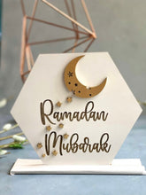 Load image into Gallery viewer, Ramadan Mubarak Moon Decoratiom
